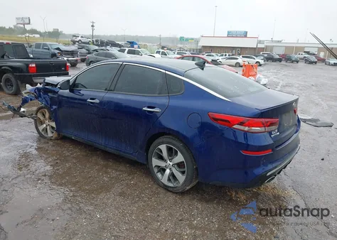 2019 Kia Optima S z USA, uszkodzony, nr VIN 5XXGT4L35KG306308